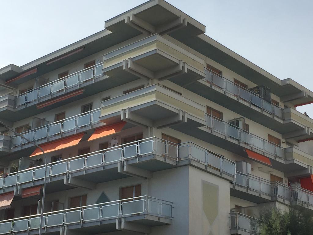 Attico Tacito Daire Ventimiglia Dış mekan fotoğraf